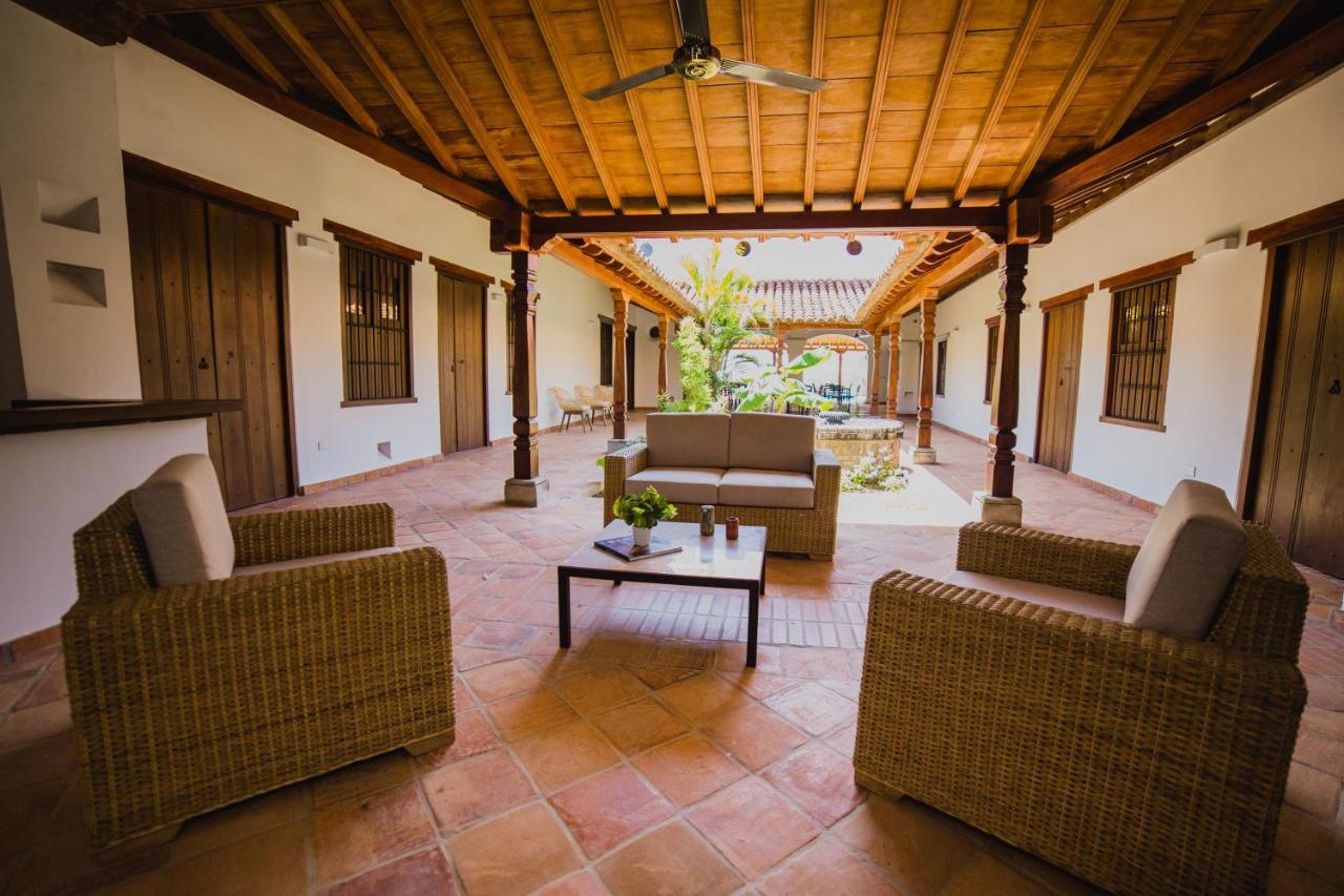 Karakali Boutique Hotel Mompos Exterior foto